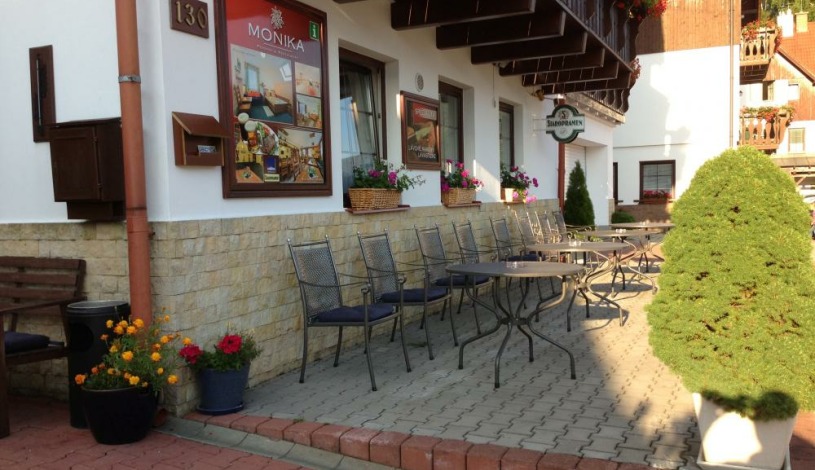 Pension Monika + Apartments Špindlerův Mlýn